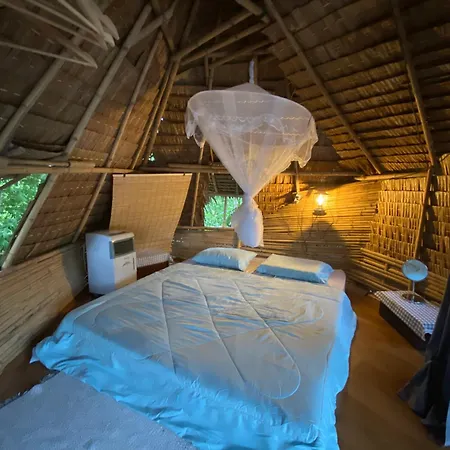 Royal Mountain Hut Hotel