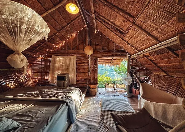 Royal Mountain Hut *