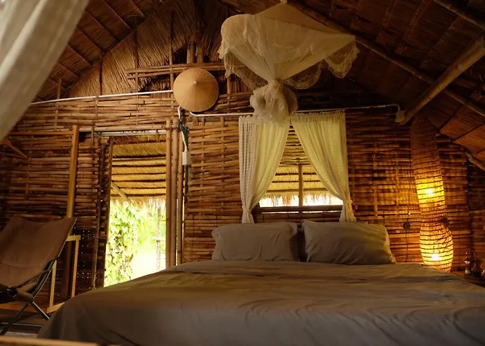 เต็นท์หรู Royal Mountain Hut