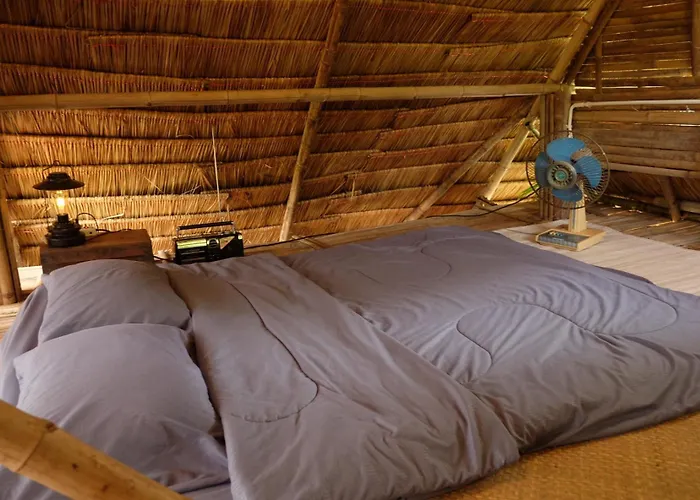 Royal Mountain Hut เต็นท์หรู *