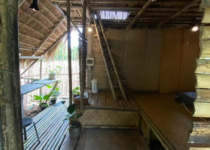 เต็นท์หรู Royal Mountain Hut
