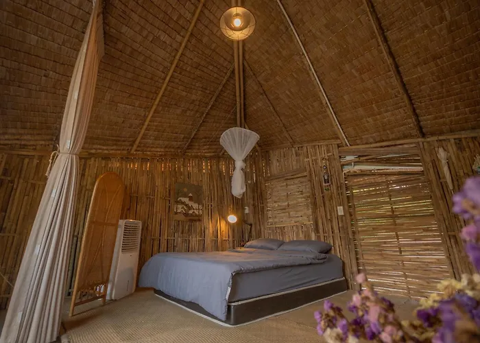 Royal Mountain Hut เต็นท์หรู *