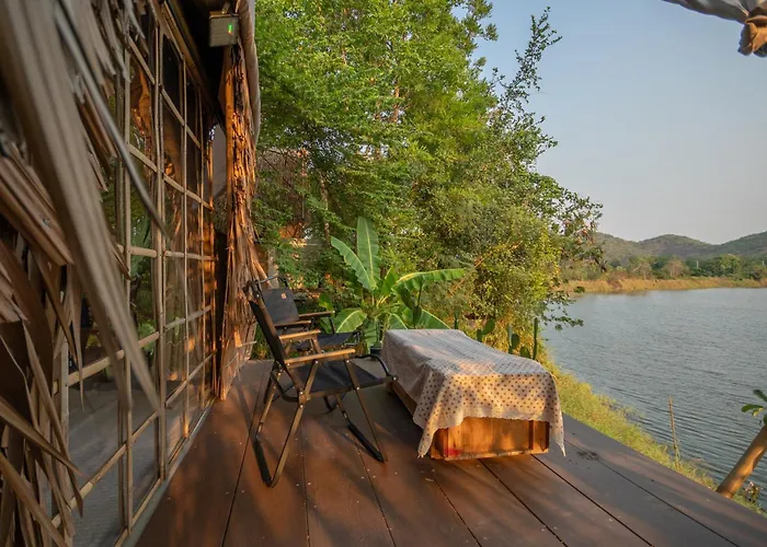 Royal Mountain Hut * Ratchaburi